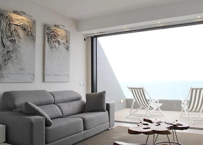 Penthouse Over The Sea Apartament