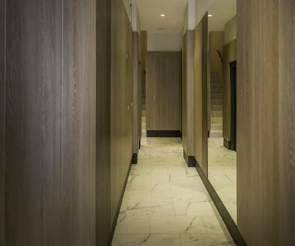 Penthouse Over The Sea *