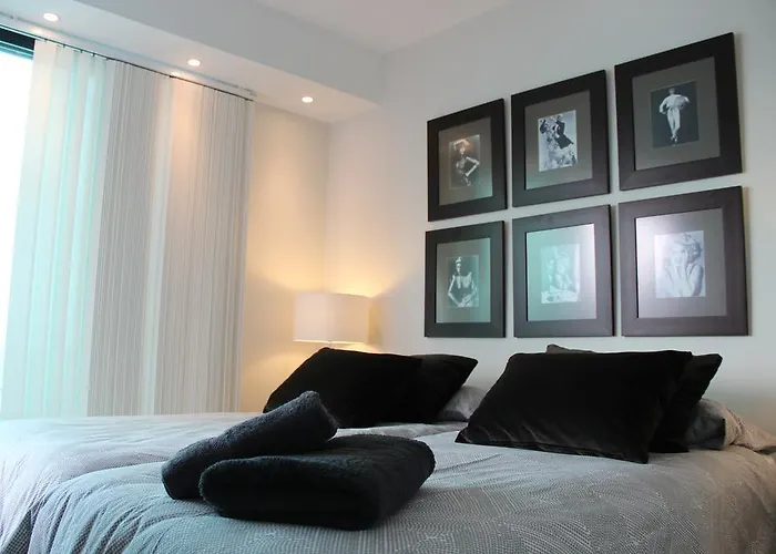 Penthouse Over The Sea 아파트