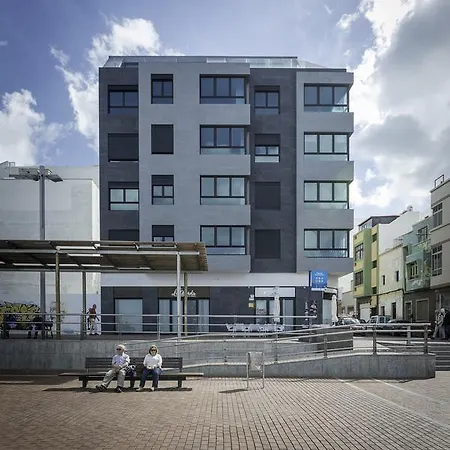 Daire Penthouse Over The Sea *